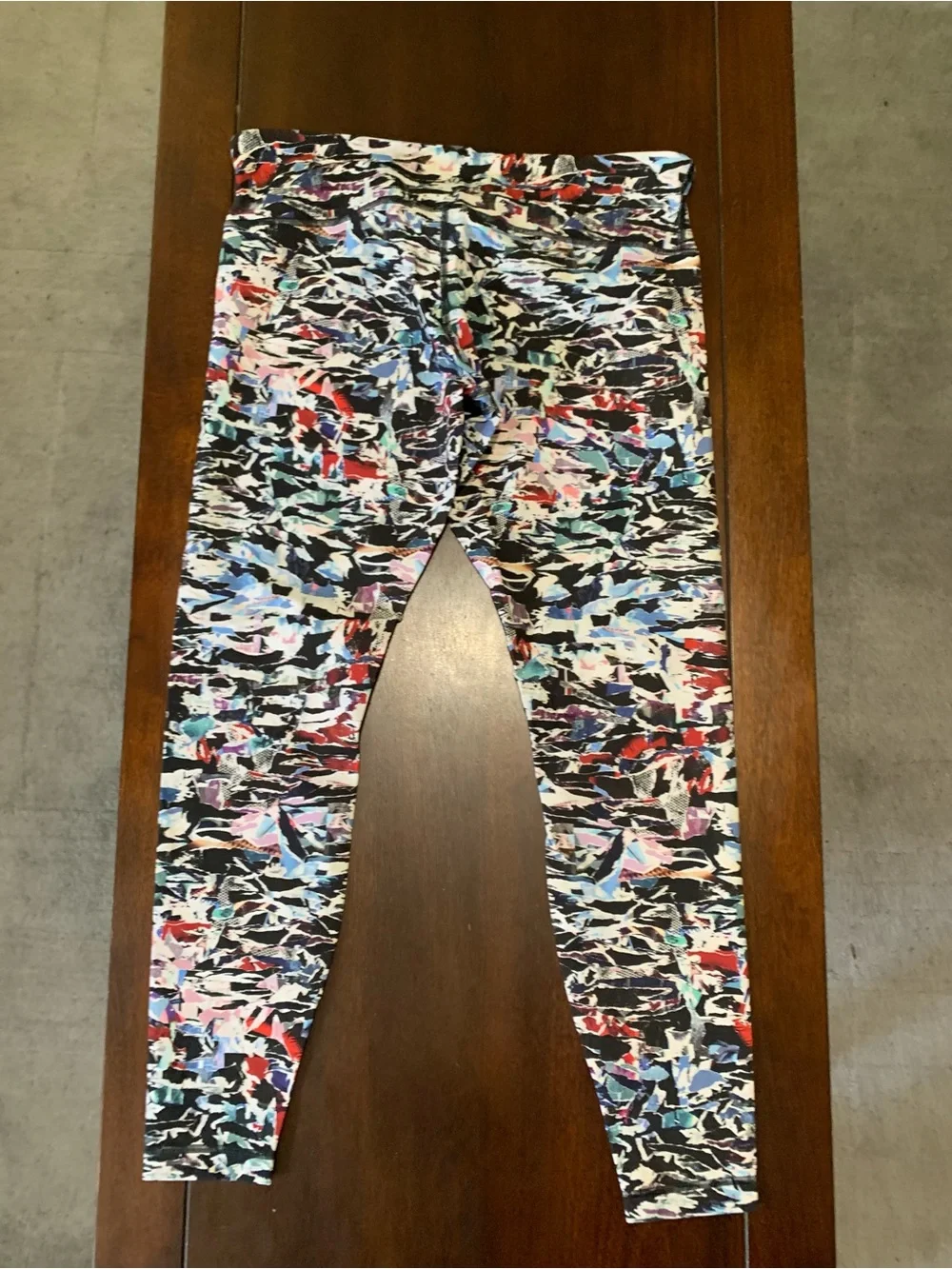 lululemon athletica Multicolor Abstract Print Leggings - Navy Base - Picture 4 of 4